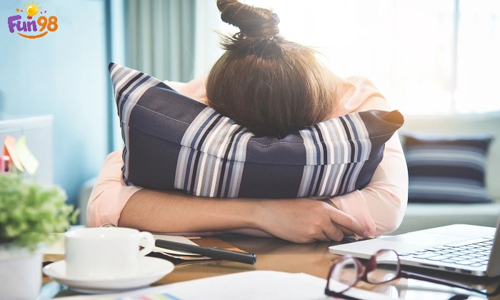 کمآبی بدن و کاهش تمرکز روزانه