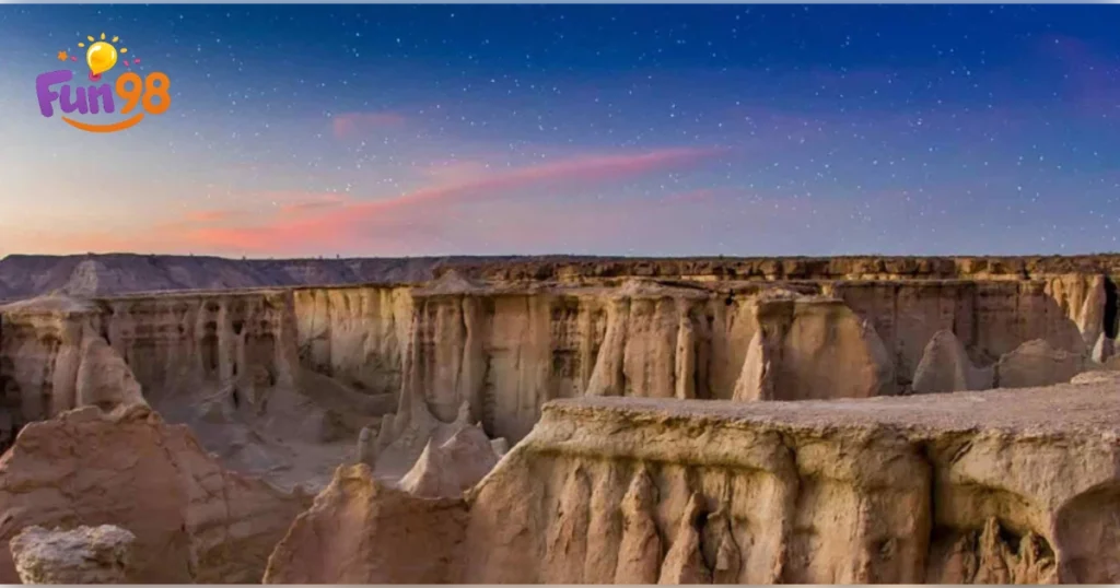 دره ستارگان (Stars Valley) - جزیره قشم